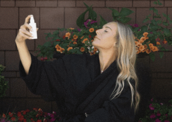 This Biotech Face Mist Is So Good, It Would possibly Substitute Half Your Skincare Routine