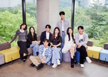 ‘Squid Recreation’s Kim Si-eun & Roh Jae-won Be a part of ‘All Of Us Are Lifeless’ Forged