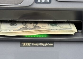 In quest of riches, hackers plant 4G-enabled Raspberry Pi in financial institution community