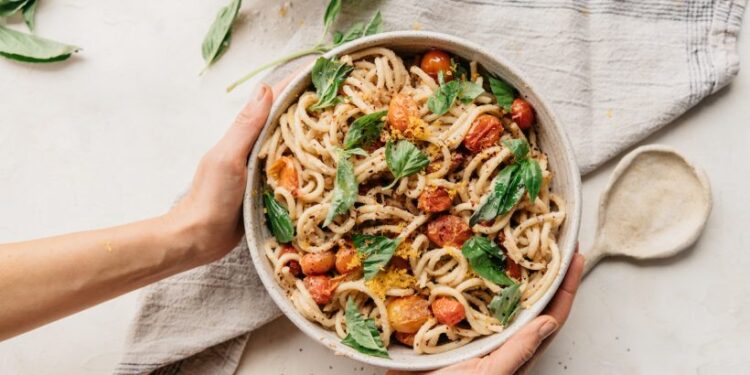 17 Simple One-Pot Dinner Recipes for Low-Effort Weeknight Meals