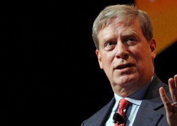 Stanley Druckenmiller builds Teva place.