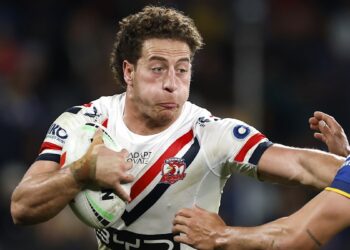 NRL information 2025: Billy Slater joins requires Mark Nawaqanitawase to earn Kangaroos debut