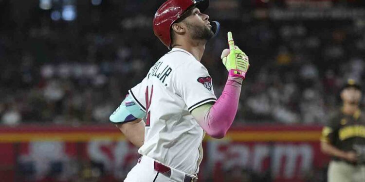 Lourdes Gurriel Jr. makes historical past, crushes 103.9 m.p.h. pitch for two-run homer