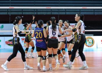 NU dominates in title-defense opener; Casiey Dongallo debuts