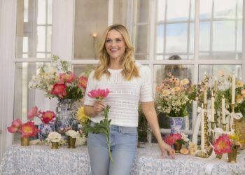 Hey Y’all! Have a good time 10 Years of Draper James,Consolation and Appeal Awaits