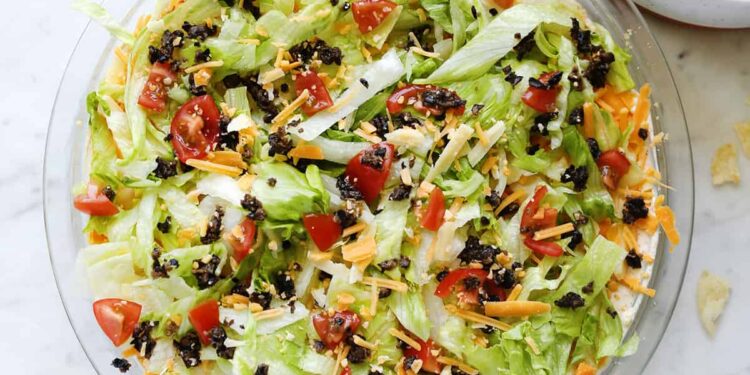 Taco Dip – A Lovely Mess