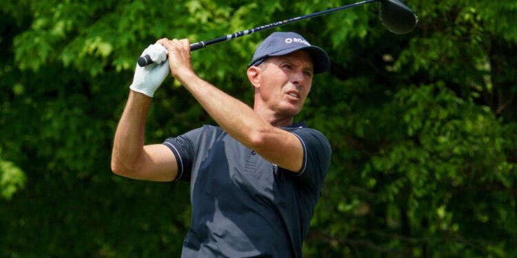 Canada’s Mike Weir hoping relaxation pays off forward of Rogers Charity Traditional