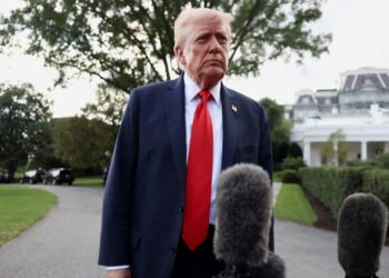 Charlie Kirk taking pictures suspect Tyler Robinson is in custody, Trump says