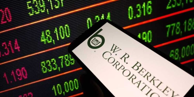 Is W. R. Berkley Inventory Outperforming the S&P 500?