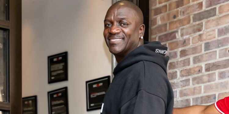 Spouse Tomeka Thiam Information For Divorce After Almost 30 Years