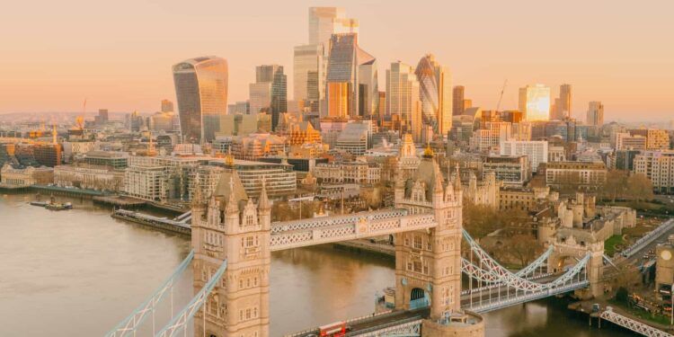 8 Very Finest London Walks for Vacationers (and locals): From Landmarks to Hidden Gems – Hand Baggage Solely