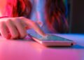 Find out how to flip off autoplay in your social media feeds