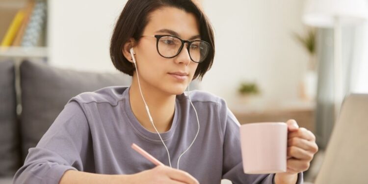 Time Administration Suggestions for College students Working On-line Whereas Touring