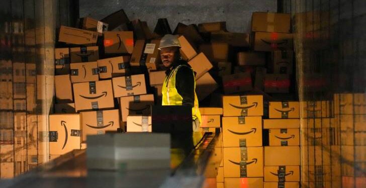 Rich People’ on-line purchasing habits are costing retailers billions — and all customers could pay the worth