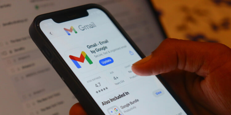 How To Discover Archived Emails In Gmail On iPhone