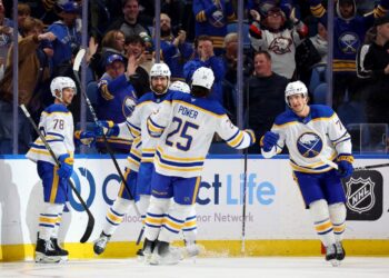 Kraken carry season-opening level streak into Ottawa