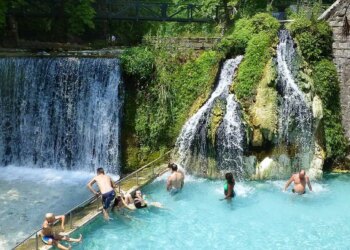 Finest Sizzling Springs in Greece: From Thermopylae to Santorini
