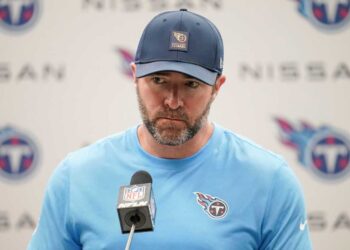 Mishandling of younger QBs doomed Titans HC Brian Callahan