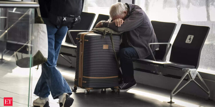 US airways cancel 1,460 flights as journey woes improve