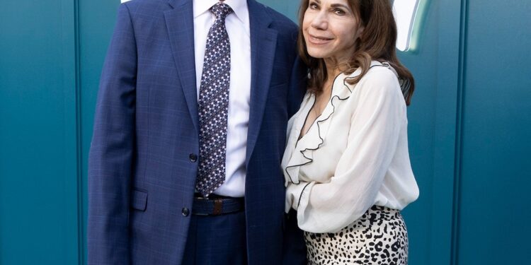 Golden Bachelor’s Theresa Nist on Avoiding Gerry Turner at Season 2 Finale