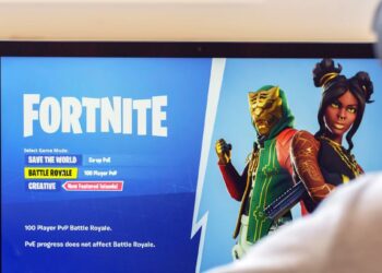 Activists Are Utilizing ‘Fortnite’ to Battle Again In opposition to ICE