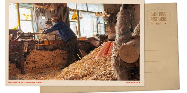 Chinese language artisan makes Russian matryoshka nesting dolls : NPR